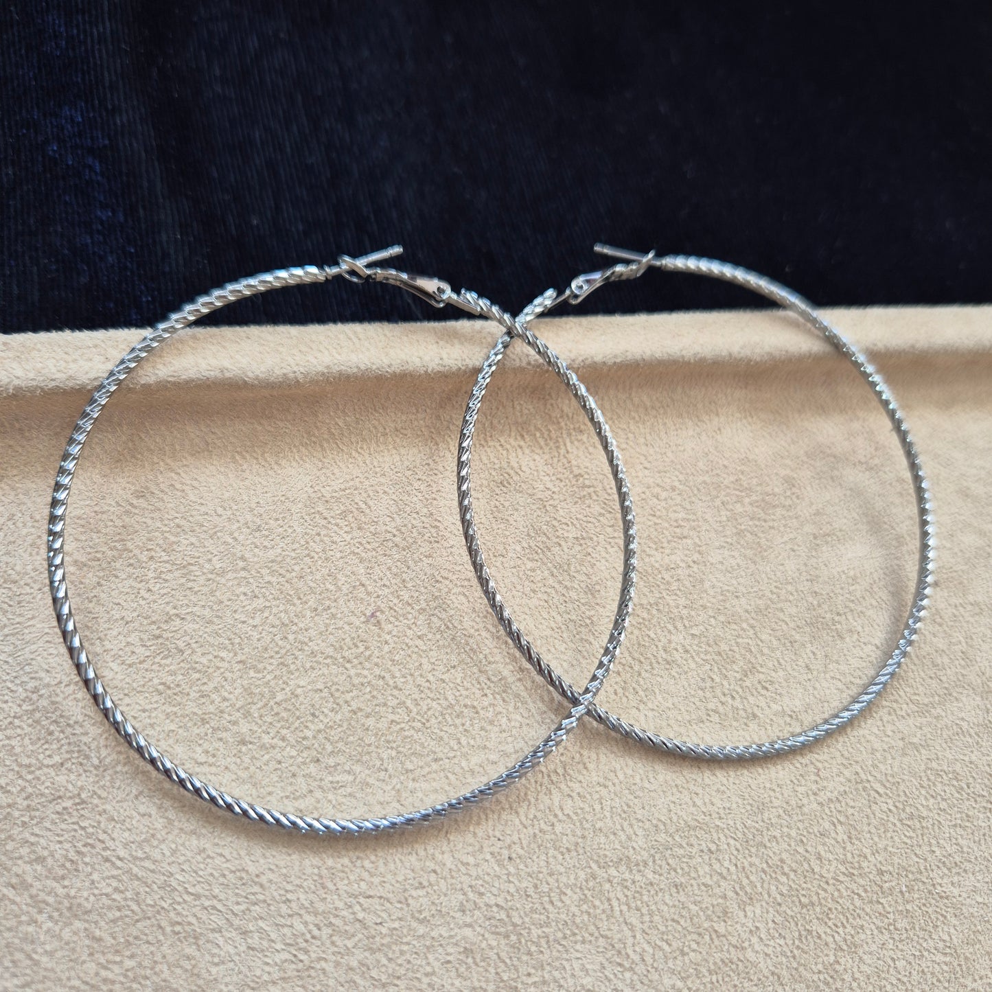 Circular Hoops Big