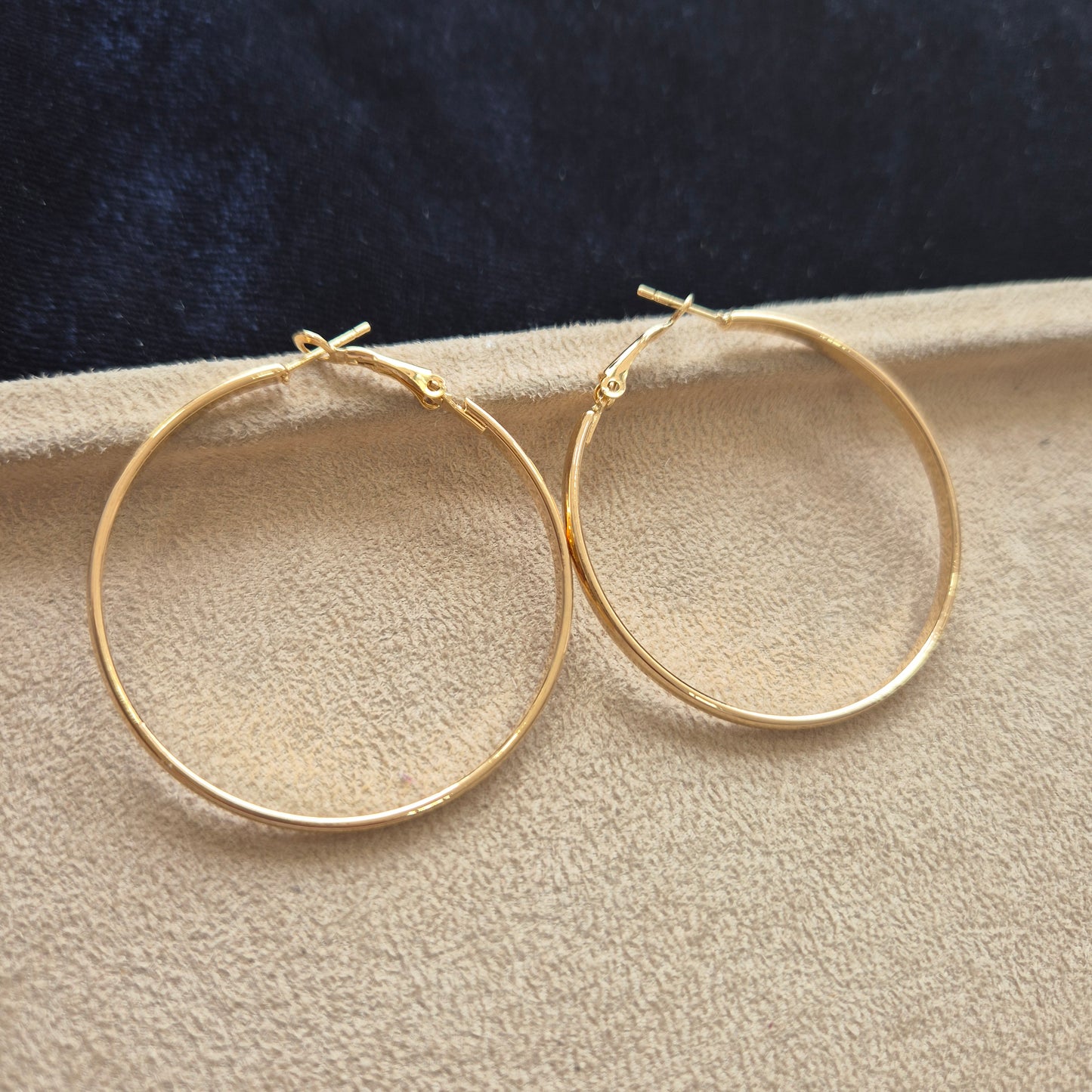 Circular Hoops Medium