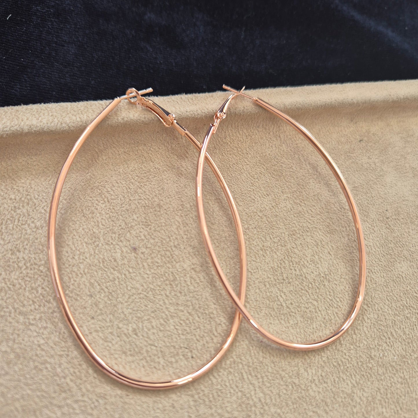 Oval Hoops Big