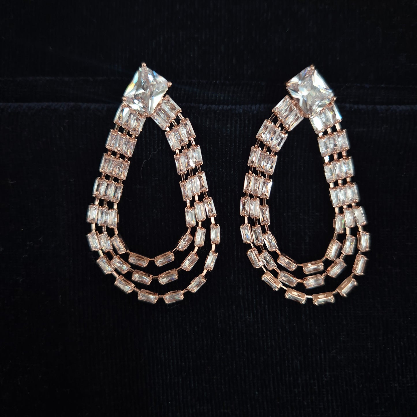Casy Droplet Western Earrings