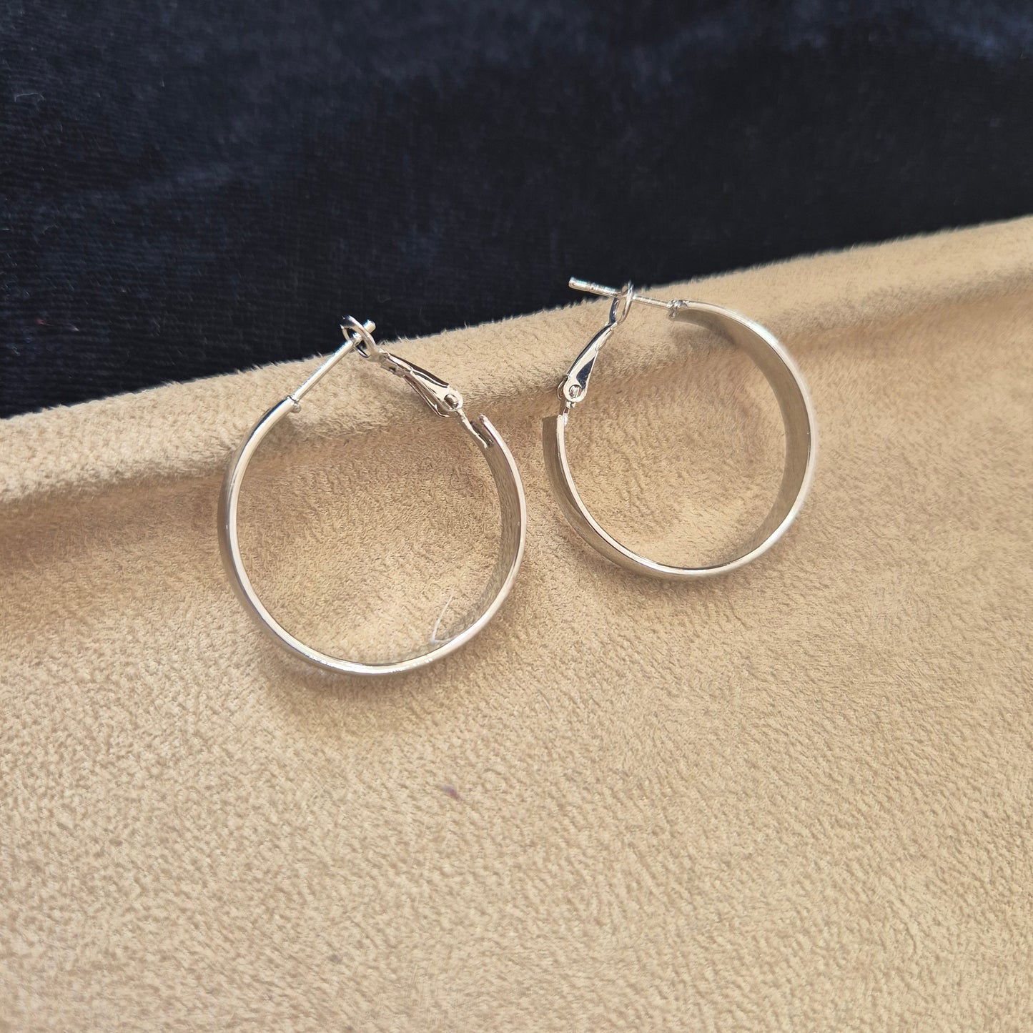 Circular Hoops