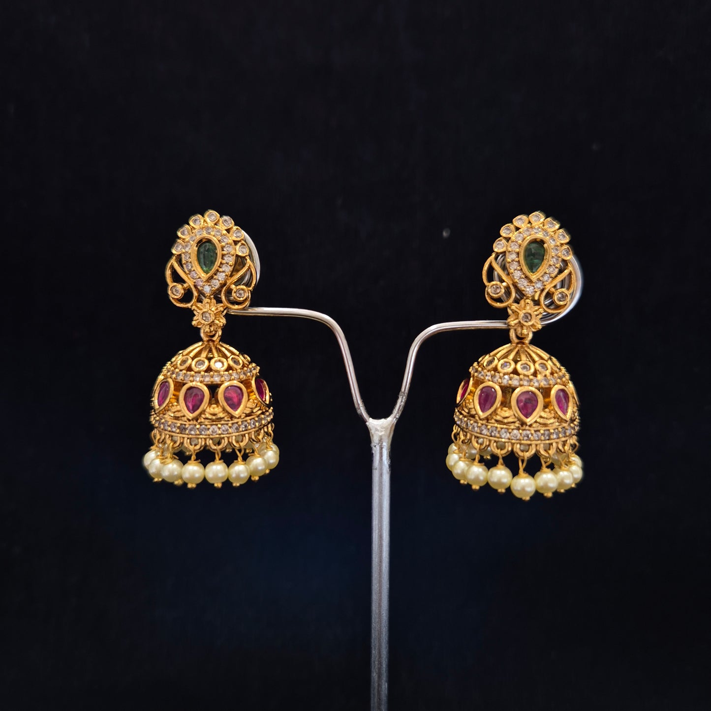 Niti Tradional Gold Jhumki