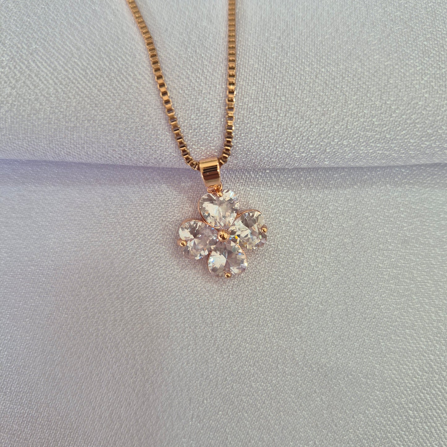 Clover Pendant