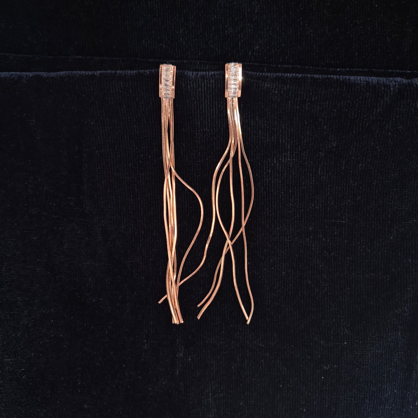AD Fine Thread Danglers