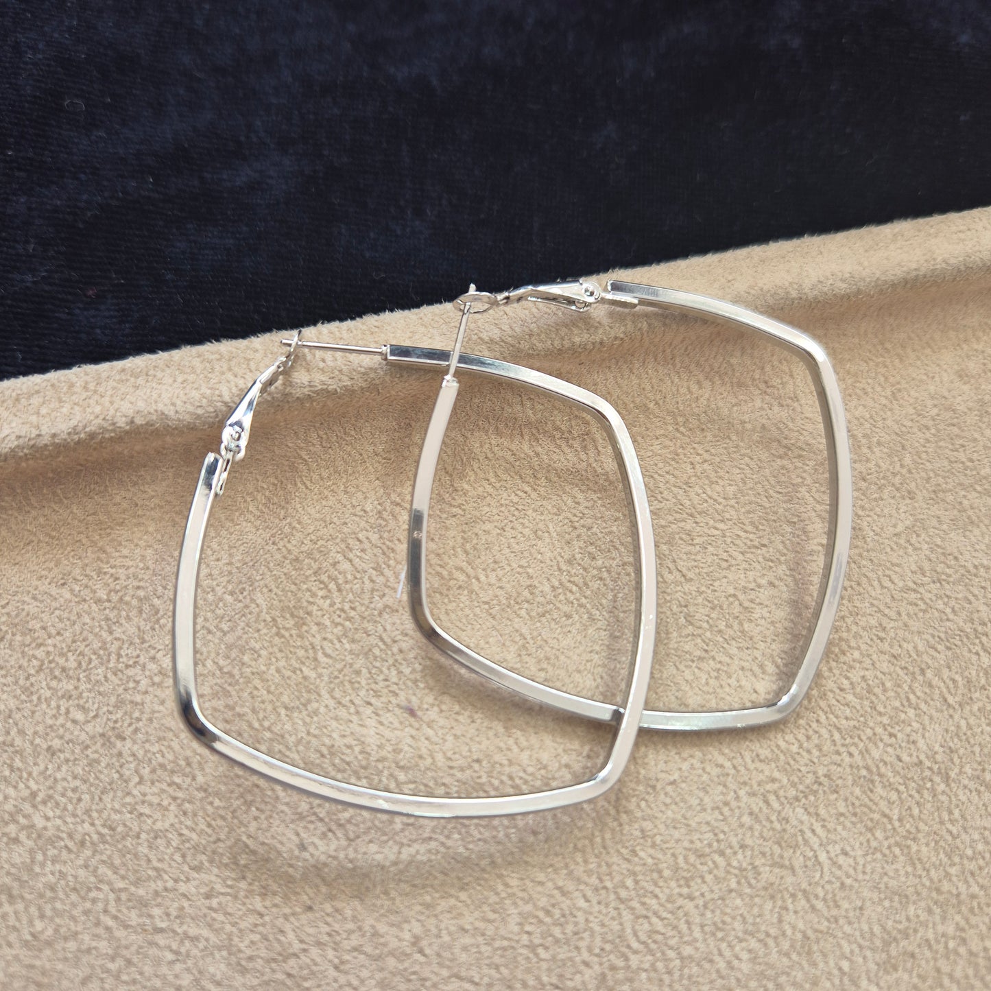 Square Hoop Medium