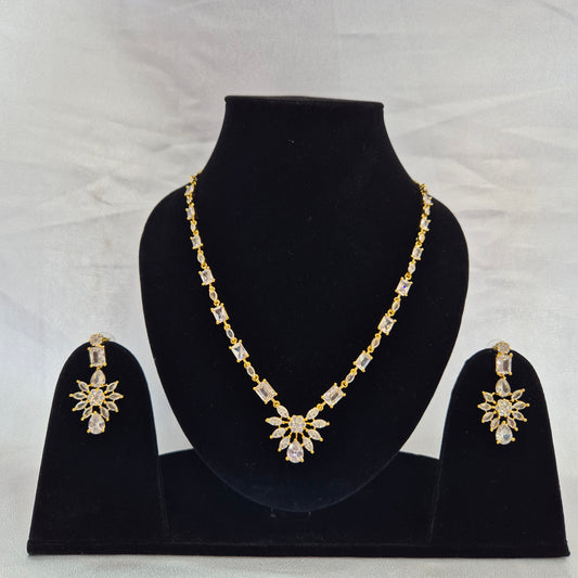 Sleek AD Necklace Set