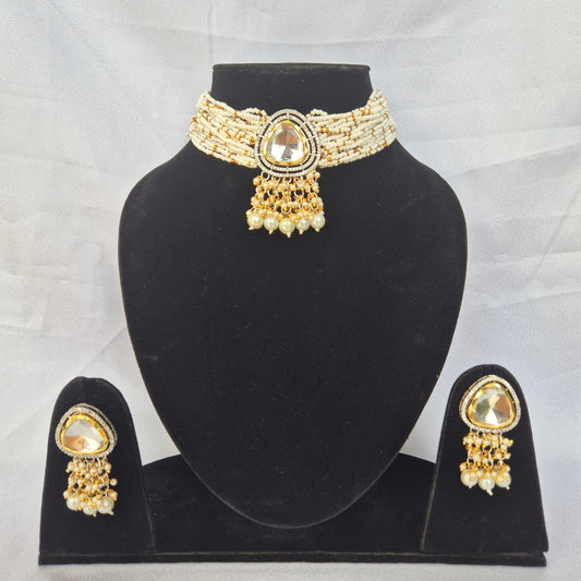 Ira Kundan Choker Set