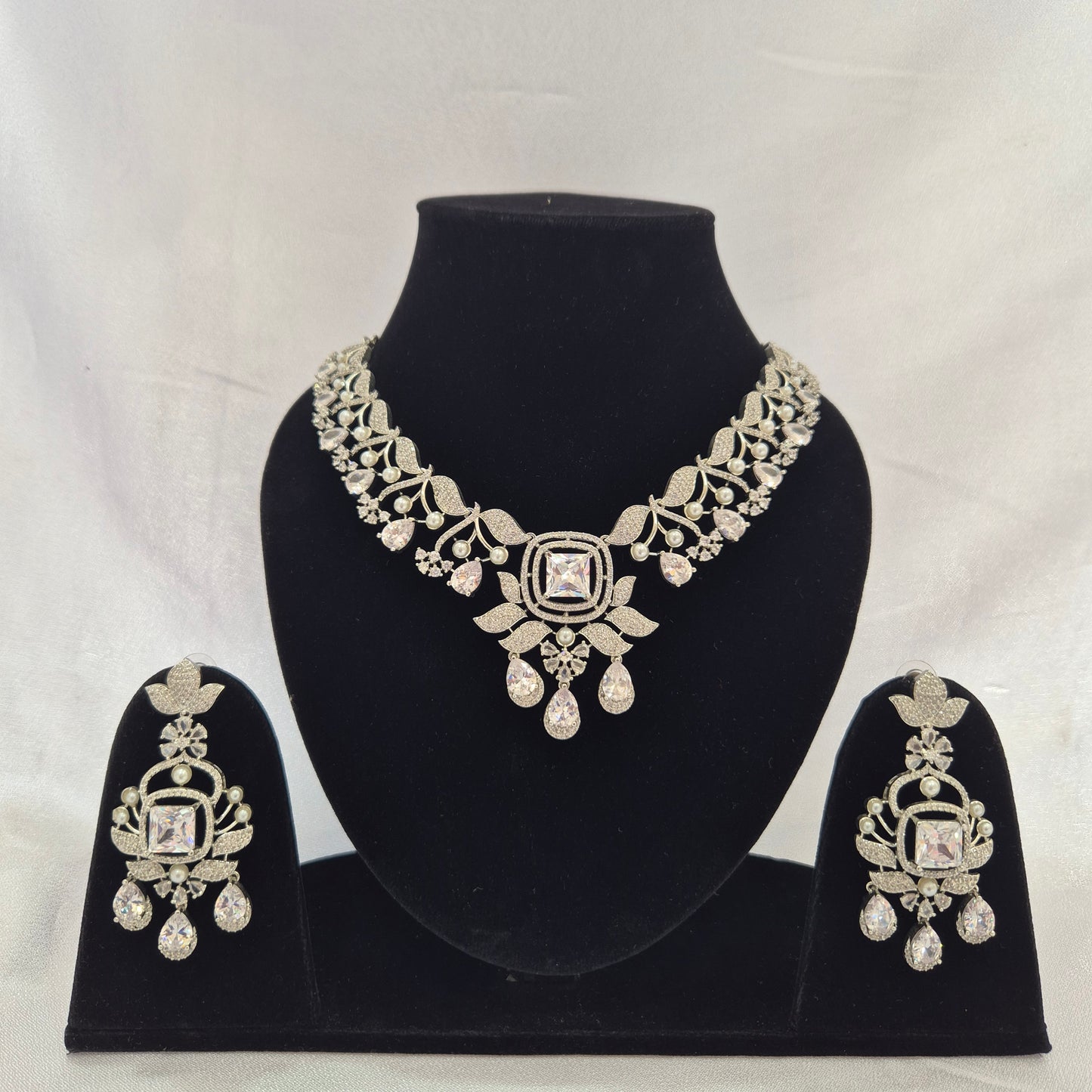 Aadhya AD Necklace
