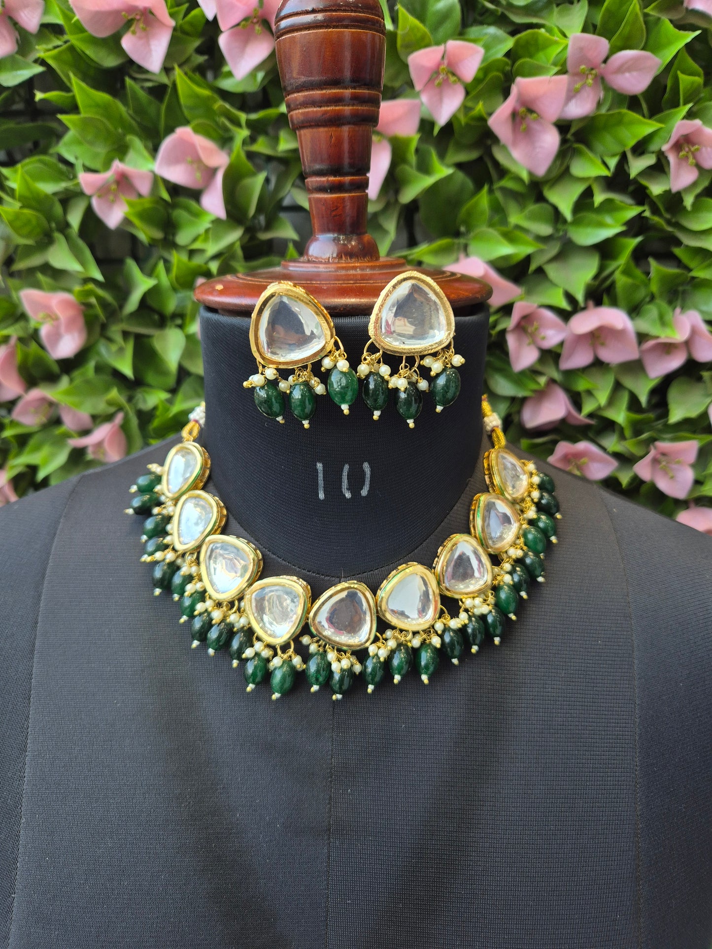 Veda Kundan Necklace Set