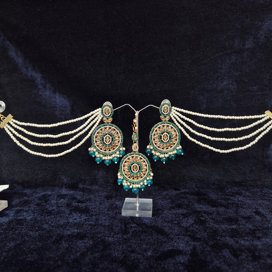 Aayat Kundan Bahubali Earrings