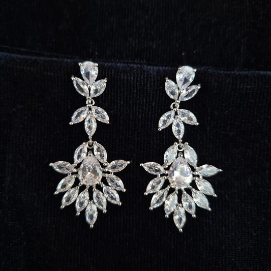 Evelyn AD Western Danglers