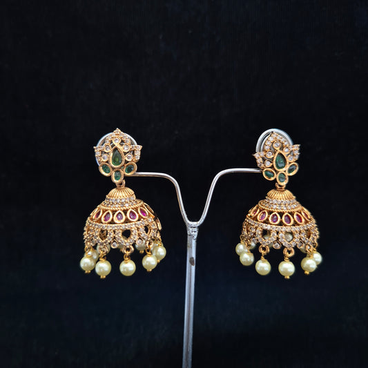 Doli Traditional Gold Jhumki