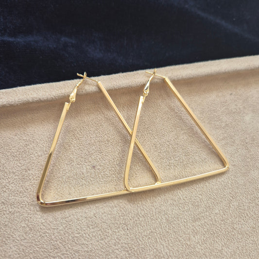 Triangle Hoops Medium