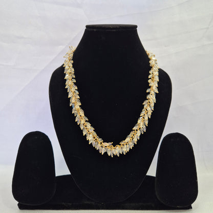 Mary Crystal Necklace Set