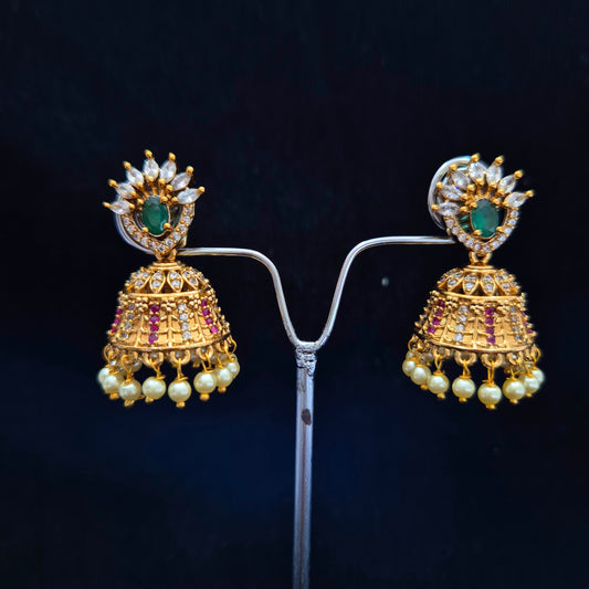 Patra Traditional Gold Jhumki