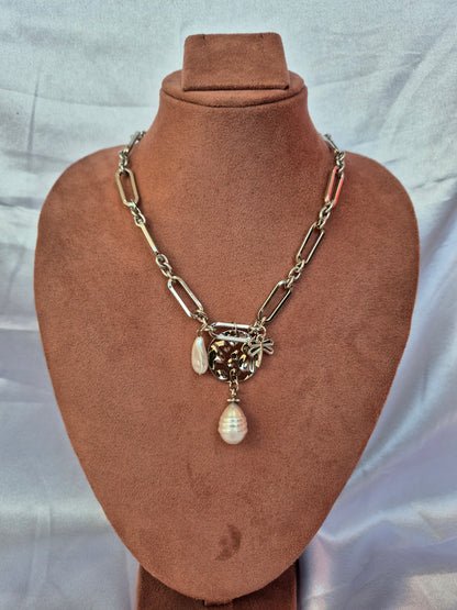 Western Chain Link Necklace