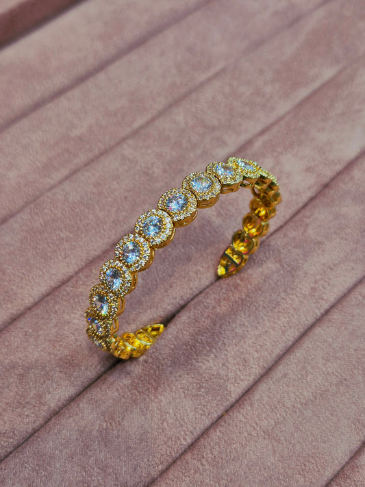 Gold Avika Bracelet