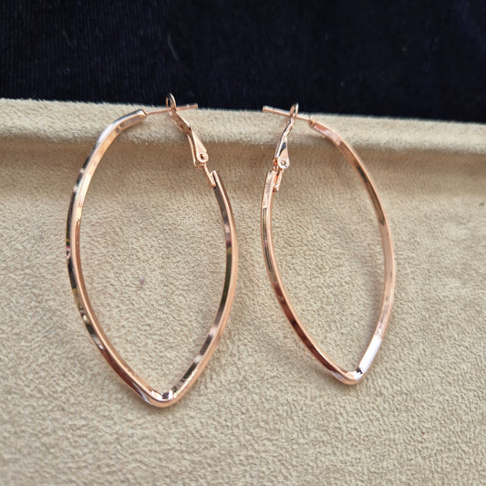Oval Hoops