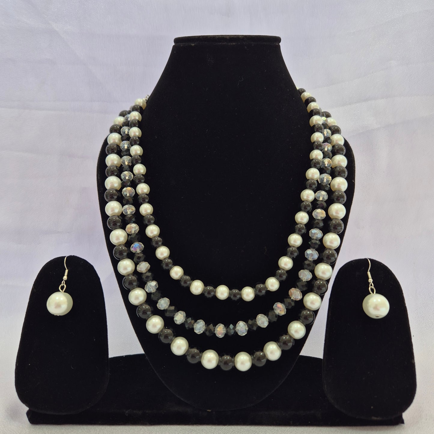 Triple Layered Designer Pearl Set