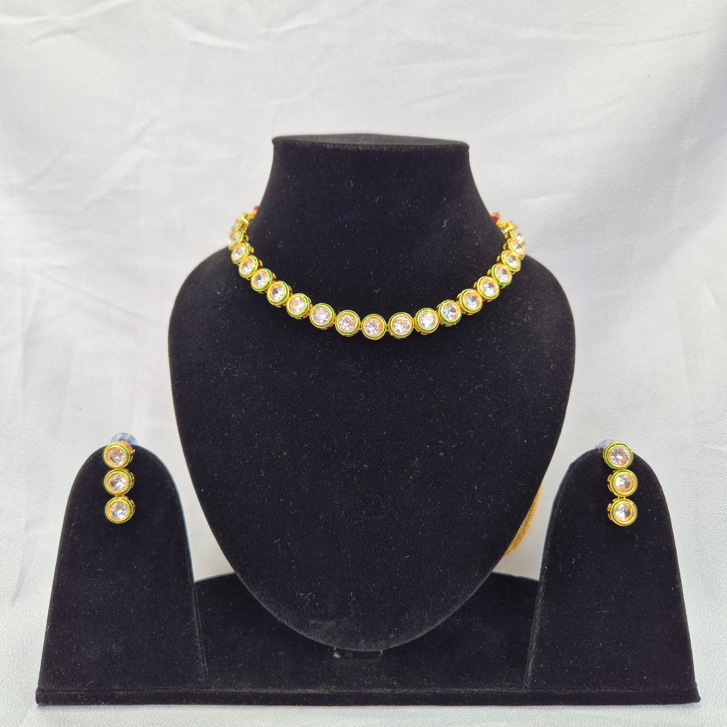 Hiral Sleek Necklace