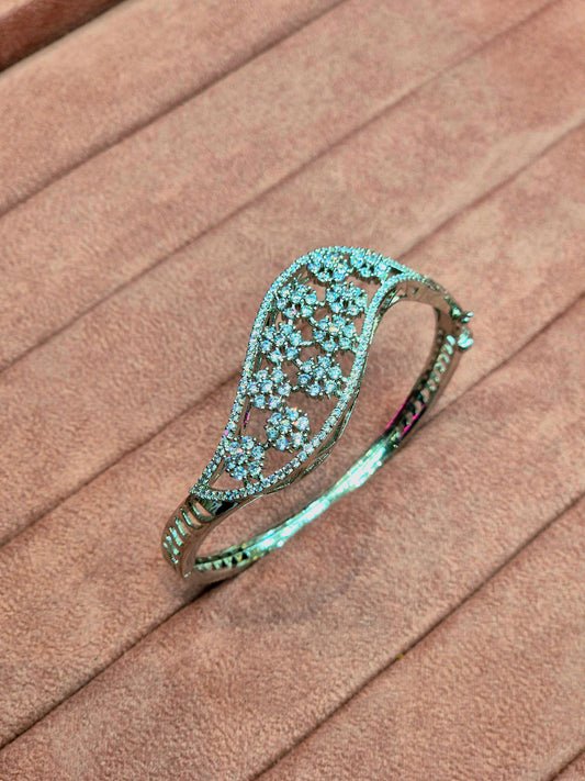Silver Aarvi Bracelet