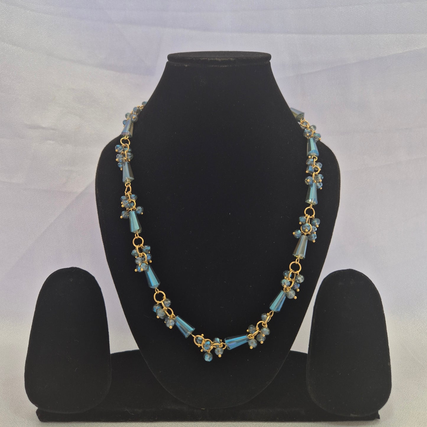 Kia Crystal Necklace Set
