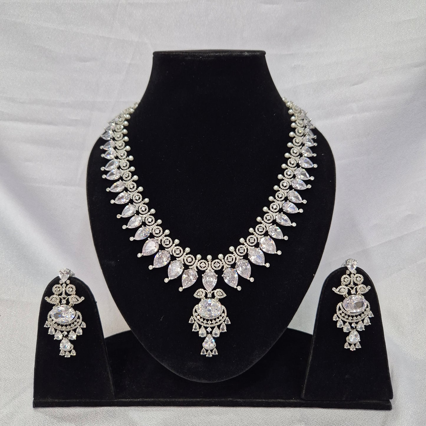 Dhriti Long AD Necklace Set
