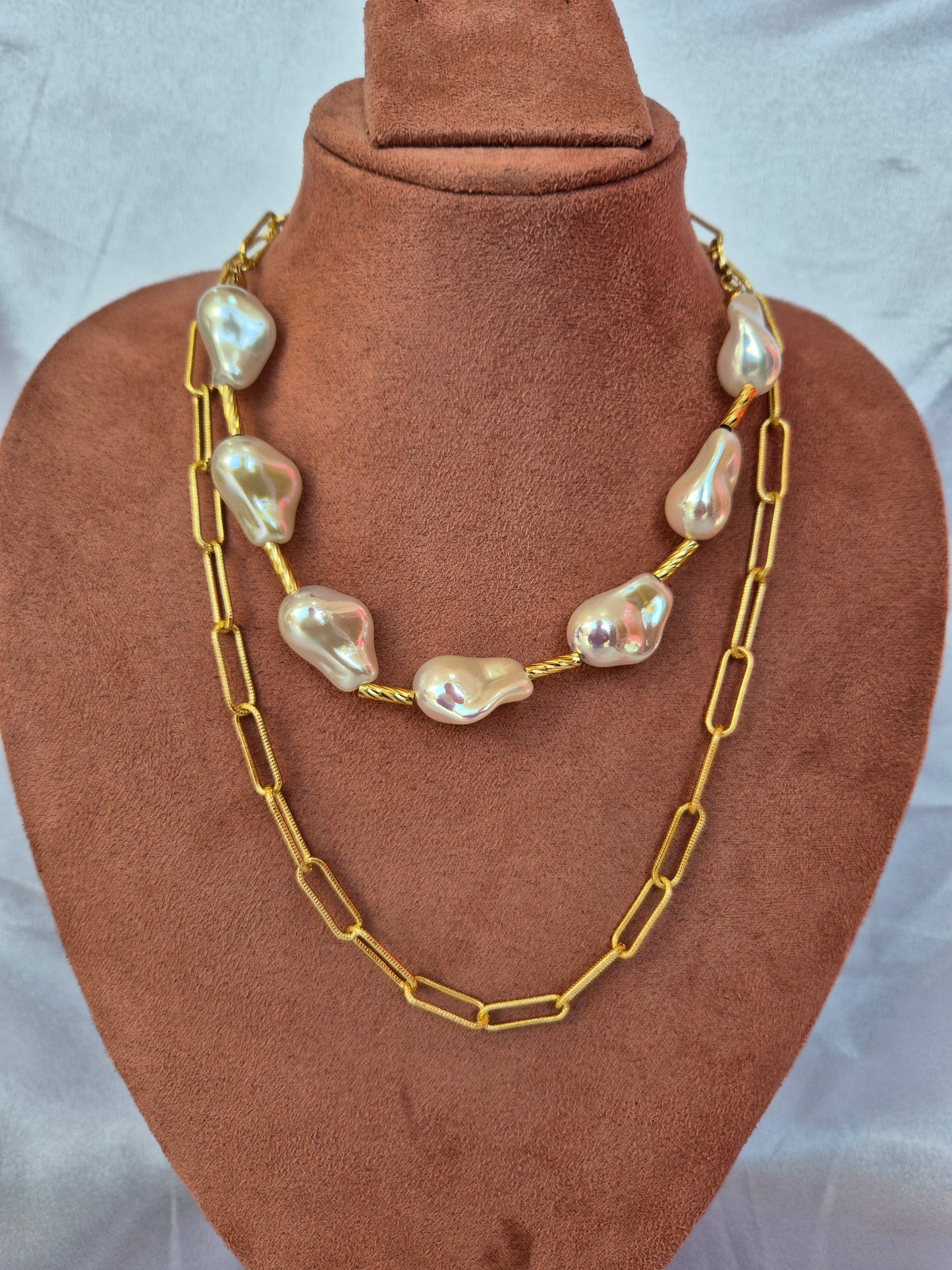 Western Layered Pearl Set