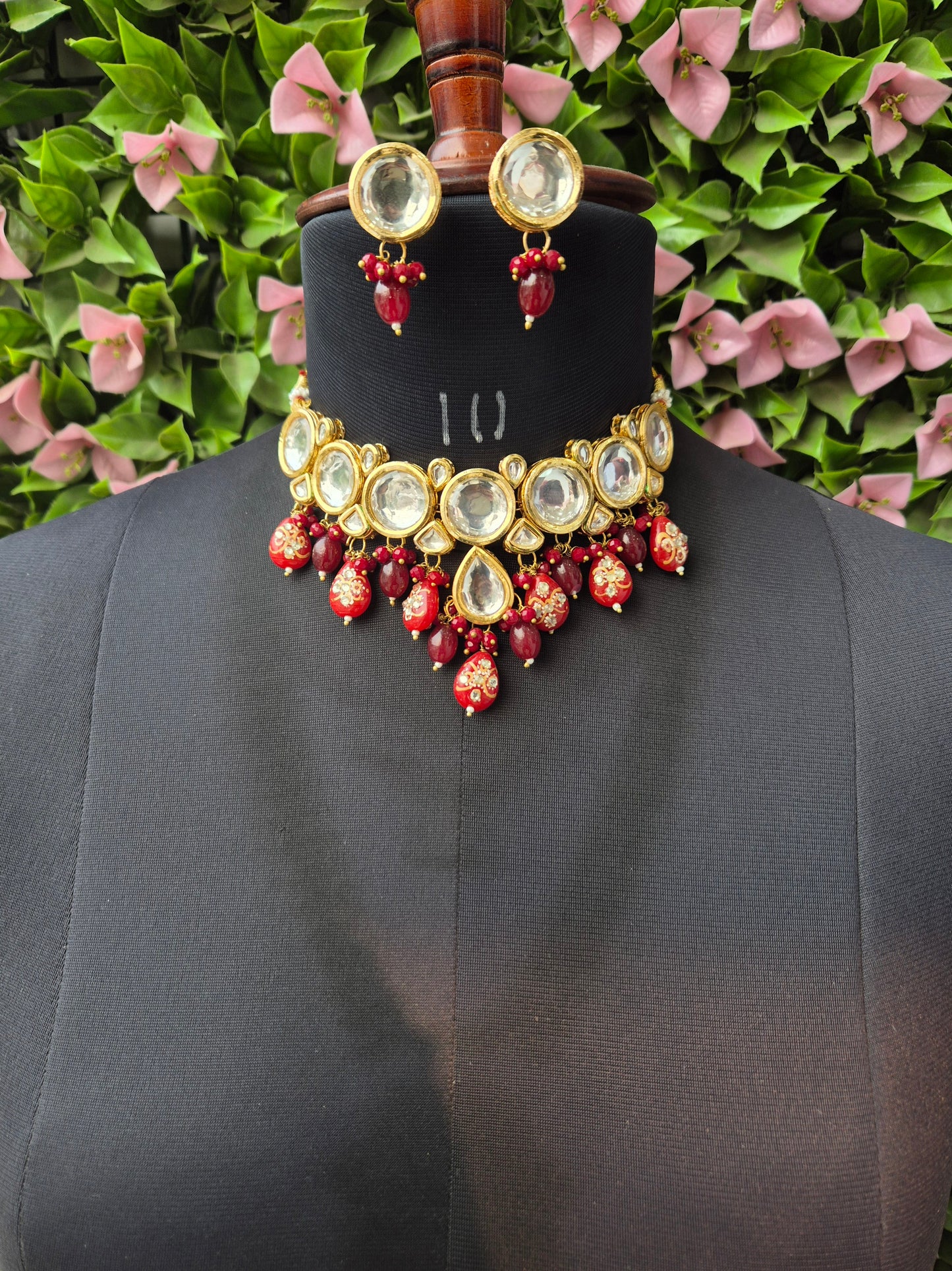 Sanvi Kundan Set