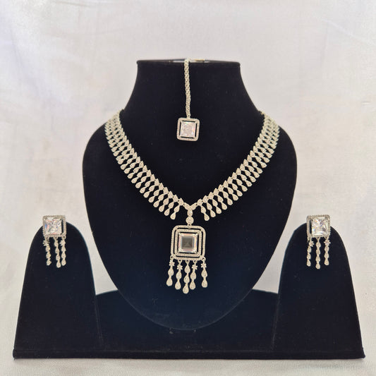 Hiya AD Necklace Set
